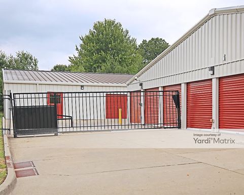 Source URL: https://cdnsc.rentcafe.com/dmslivecafe/3/1069315/1069315-1-4.jpg?width=-1&height=385&quality=80