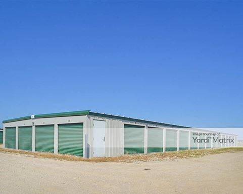 Source URL: https://cdnsc.rentcafe.com/dmslivecafe/3/1069322/1069322-1-5.jpg?width=-1&height=385&quality=80