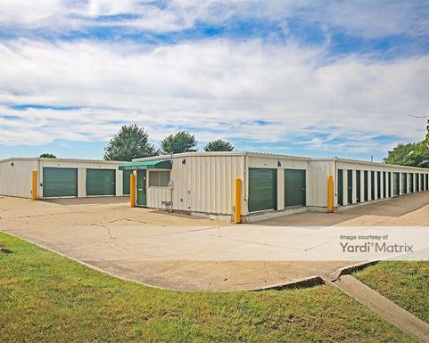 Source URL: https://cdnsc.rentcafe.com/dmslivecafe/3/1069361/1069361-1-2.jpg?width=-1&height=385&quality=80