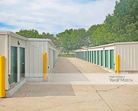 Source URL: https://cdnsc.rentcafe.com/dmslivecafe/3/1069361/1069361-1-4.jpg?width=-1&height=385&quality=80