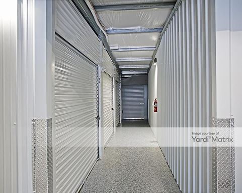 Source URL: https://cdnsc.rentcafe.com/dmslivecafe/3/1069367/1069367-1-5.jpg?width=-1&height=385&quality=80