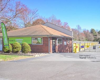 Storage Units for Rent available at 6720 East W T Harris Blvd, Charlotte, NC 28215