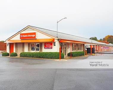 Storage Units for Rent available at 3912 Wilkinson Blvd, Charlotte, NC 28208