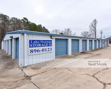 Storage Units for Rent available at 18926 West Catawba Avenue, Cornelius, NC 28031