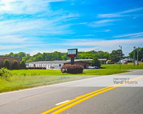 Source URL: https://cdnsc.rentcafe.com/dmslivecafe/3/1069442/1069442-1-2.jpg?width=-1&height=385&quality=80