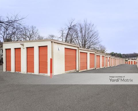 Source URL: https://cdnsc.rentcafe.com/dmslivecafe/3/1069446/1069446-1-2.jpg?width=-1&height=385&quality=80