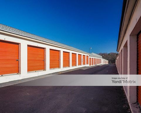 Source URL: https://cdnsc.rentcafe.com/dmslivecafe/3/1069450/1069450-1-3.jpg?width=-1&height=385&quality=80