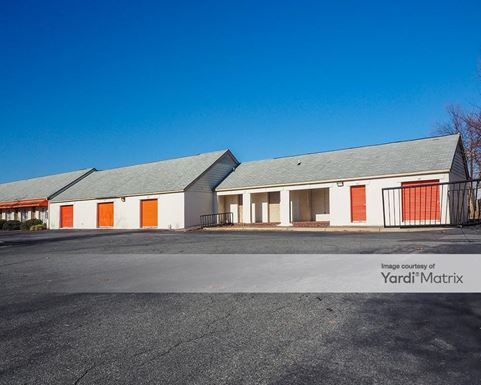 Source URL: https://cdnsc.rentcafe.com/dmslivecafe/3/1069450/1069450-1-5.jpg?width=-1&height=385&quality=80