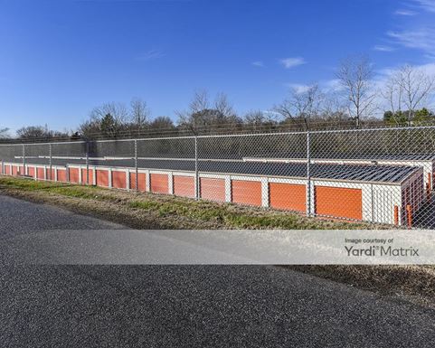 Source URL: https://cdnsc.rentcafe.com/dmslivecafe/3/1069468/1069468-1-4.jpg?width=-1&height=385&quality=80