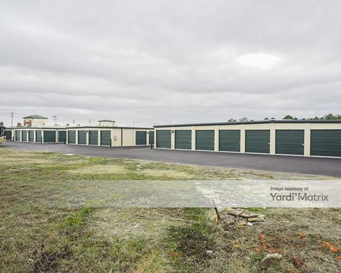 Source URL: https://cdnsc.rentcafe.com/dmslivecafe/3/1069473/1069473-1-5.jpg?width=-1&height=385&quality=80