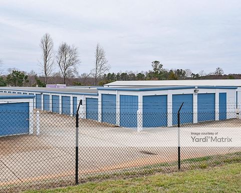 Source URL: https://cdnsc.rentcafe.com/dmslivecafe/3/1069508/1069508-1-3.jpg?width=-1&height=385&quality=80