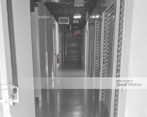 Source URL: https://cdnsc.rentcafe.com/dmslivecafe/3/1069558/1069558-1-2.jpg?width=-1&height=385&quality=80