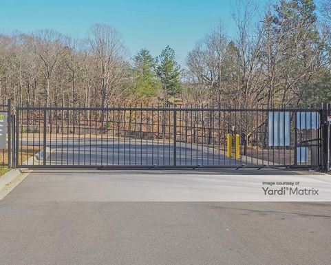 Source URL: https://cdnsc.rentcafe.com/dmslivecafe/3/1069560/1069560-1-3.jpg?width=-1&height=385&quality=80