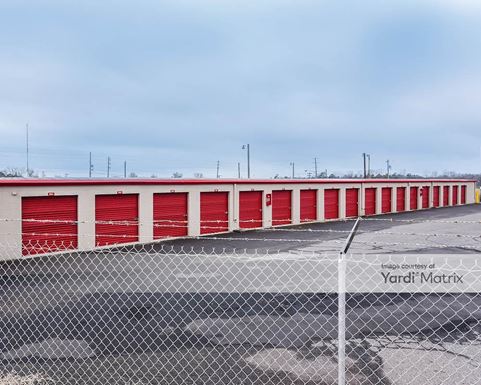 Source URL: https://cdnsc.rentcafe.com/dmslivecafe/3/1069592/1069592-1-6.jpg?width=-1&height=385&quality=80