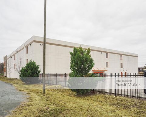 Source URL: https://cdnsc.rentcafe.com/dmslivecafe/3/1069594/1069594-1-6.jpg?width=-1&height=385&quality=80