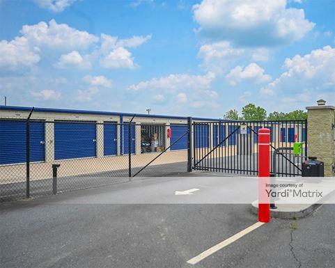 Source URL: https://cdnsc.rentcafe.com/dmslivecafe/3/1069598/1069598-1-3.jpg?width=-1&height=385&quality=80