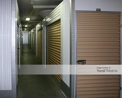 Source URL: https://cdnsc.rentcafe.com/dmslivecafe/3/1069630/1069630-1-3.jpg?width=-1&height=385&quality=80