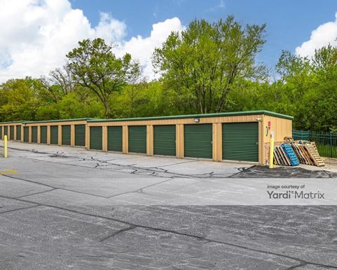 Source URL: https://cdnsc.rentcafe.com/dmslivecafe/3/1069638/1069638-1-5.jpg?width=-1&height=385&quality=80