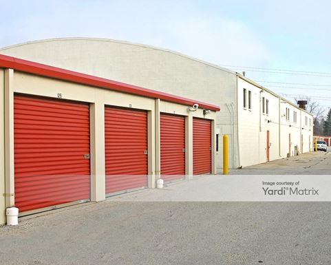 Source URL: https://cdnsc.rentcafe.com/dmslivecafe/3/1069639/1069639-1-3.jpg?width=-1&height=385&quality=80