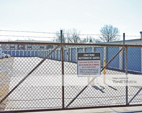 Source URL: https://cdnsc.rentcafe.com/dmslivecafe/3/1069679/1069679-1-4.jpg?width=-1&height=385&quality=80