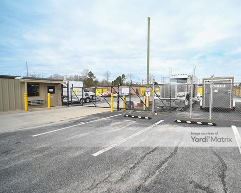 Source URL: https://cdnsc.rentcafe.com/dmslivecafe/3/1069680/1069680-1-4.jpg?width=-1&height=385&quality=80