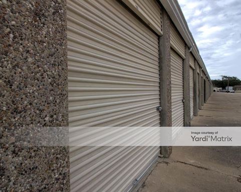 Source URL: https://cdnsc.rentcafe.com/dmslivecafe/3/1069731/1069731-1-5.jpg?width=-1&height=385&quality=80