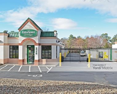 Storage Units for Rent available at 2720 University Pkwy, Winston Salem, NC 27105