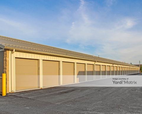 Source URL: https://cdnsc.rentcafe.com/dmslivecafe/3/1069816/1069816-1-3.jpg?width=-1&height=385&quality=80