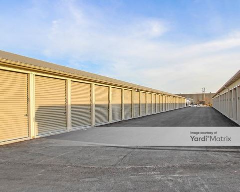 Source URL: https://cdnsc.rentcafe.com/dmslivecafe/3/1069816/1069816-1-4.jpg?width=-1&height=385&quality=80