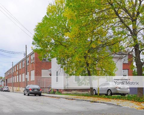 Source URL: https://cdnsc.rentcafe.com/dmslivecafe/3/1069844/1069844-1-4.jpg?width=-1&height=385&quality=80