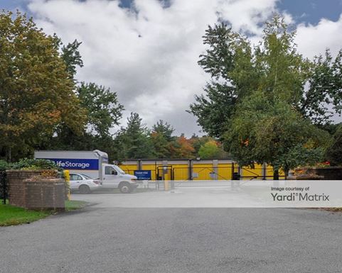 Source URL: https://cdnsc.rentcafe.com/dmslivecafe/3/1069865/1069865-1-2.jpg?width=-1&height=385&quality=80