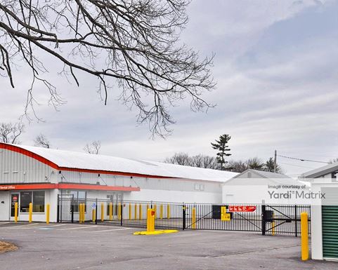 Source URL: https://cdnsc.rentcafe.com/dmslivecafe/3/1069917/1069917-1-4.jpg?width=-1&height=385&quality=80