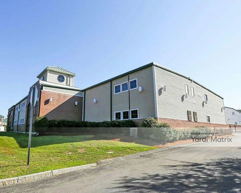 Source URL: https://cdnsc.rentcafe.com/dmslivecafe/3/1069930/1069930-1-2.jpg?width=-1&height=385&quality=80