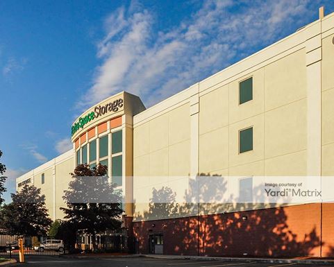 Source URL: https://cdnsc.rentcafe.com/dmslivecafe/3/1069931/1069931-1-2.jpg?width=-1&height=385&quality=80