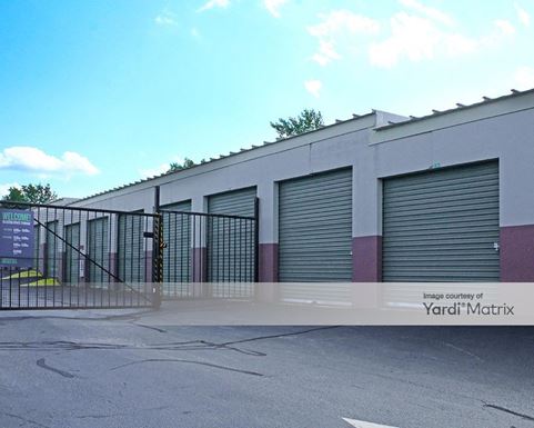 Source URL: https://cdnsc.rentcafe.com/dmslivecafe/3/1069943/1069943-1-2.jpg?width=-1&height=385&quality=80