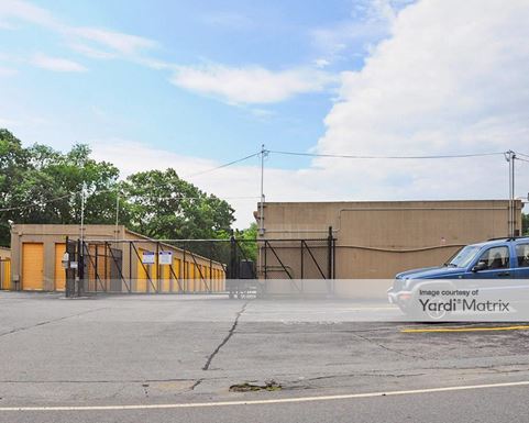 Source URL: https://cdnsc.rentcafe.com/dmslivecafe/3/1069964/1069964-1-2.jpg?width=-1&height=385&quality=80