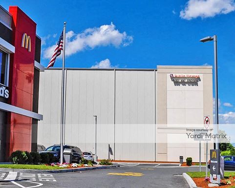 Source URL: https://cdnsc.rentcafe.com/dmslivecafe/3/1069987/1069987-1-3.jpg?width=-1&height=385&quality=80