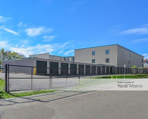 Source URL: https://cdnsc.rentcafe.com/dmslivecafe/3/1069992/1069992-1-2.jpg?width=-1&height=385&quality=80