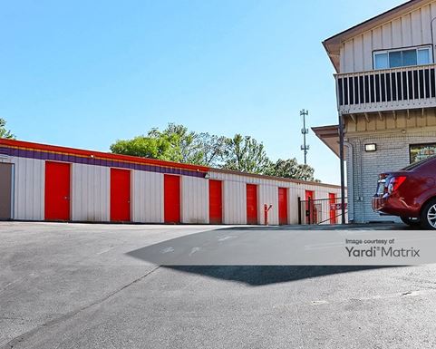 Source URL: https://cdnsc.rentcafe.com/dmslivecafe/3/1070037/1070037-1-2.jpg?width=-1&height=385&quality=80