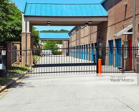 Source URL: https://cdnsc.rentcafe.com/dmslivecafe/3/1070041/1070041-1-5.jpg?width=-1&height=385&quality=80