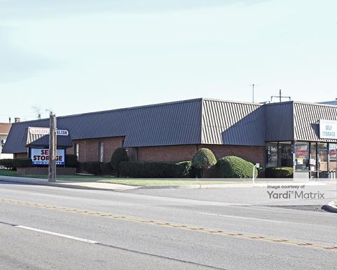 Source URL: https://cdnsc.rentcafe.com/dmslivecafe/3/1070062/1070062-1-3.jpg?width=-1&height=385&quality=80