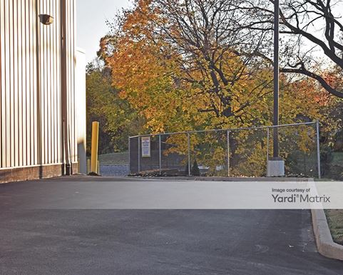 Source URL: https://cdnsc.rentcafe.com/dmslivecafe/3/1070067/1070067-1-4.jpg?width=-1&height=385&quality=80