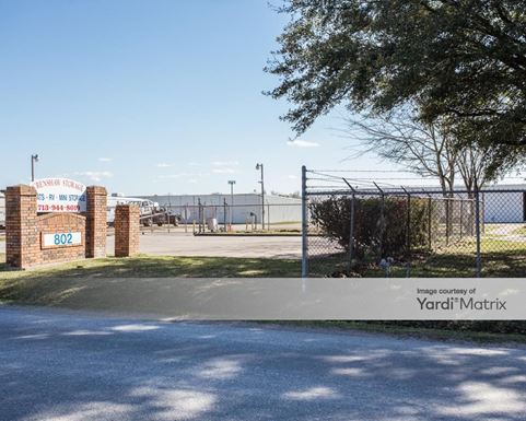 Source URL: https://cdnsc.rentcafe.com/dmslivecafe/3/1070111/1070111-1-2.jpg?width=-1&height=385&quality=80