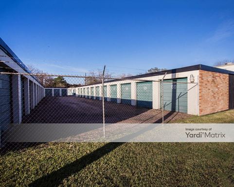 Source URL: https://cdnsc.rentcafe.com/dmslivecafe/3/1070114/1070114-1-3.jpg?width=-1&height=385&quality=80