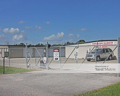 Source URL: https://cdnsc.rentcafe.com/dmslivecafe/3/1070118/1070118-1-3.jpg?width=-1&height=385&quality=80