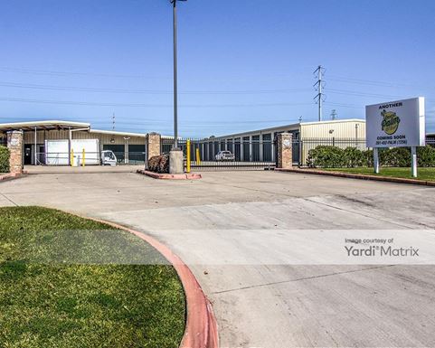 Source URL: https://cdnsc.rentcafe.com/dmslivecafe/3/1070127/1070127-1-4.jpg?width=-1&height=385&quality=80