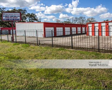 Storage Units for Rent available at 3110 Grace Lane, Highlands, TX 77562