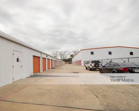 Source URL: https://cdnsc.rentcafe.com/dmslivecafe/3/1070135/1070135-1-3.jpg?width=-1&height=385&quality=80