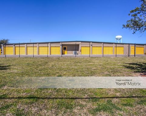 Source URL: https://cdnsc.rentcafe.com/dmslivecafe/3/1070141/1070141-1-4.jpg?width=-1&height=385&quality=80