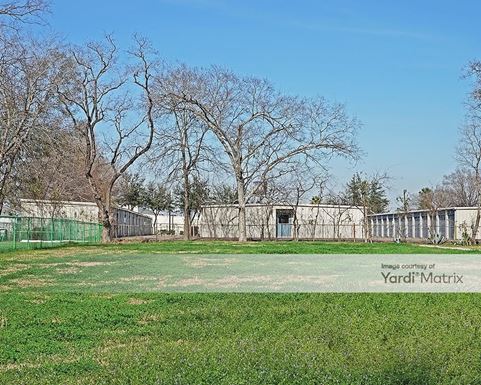 Source URL: https://cdnsc.rentcafe.com/dmslivecafe/3/1070149/1070149-1-5.jpg?width=-1&height=385&quality=80